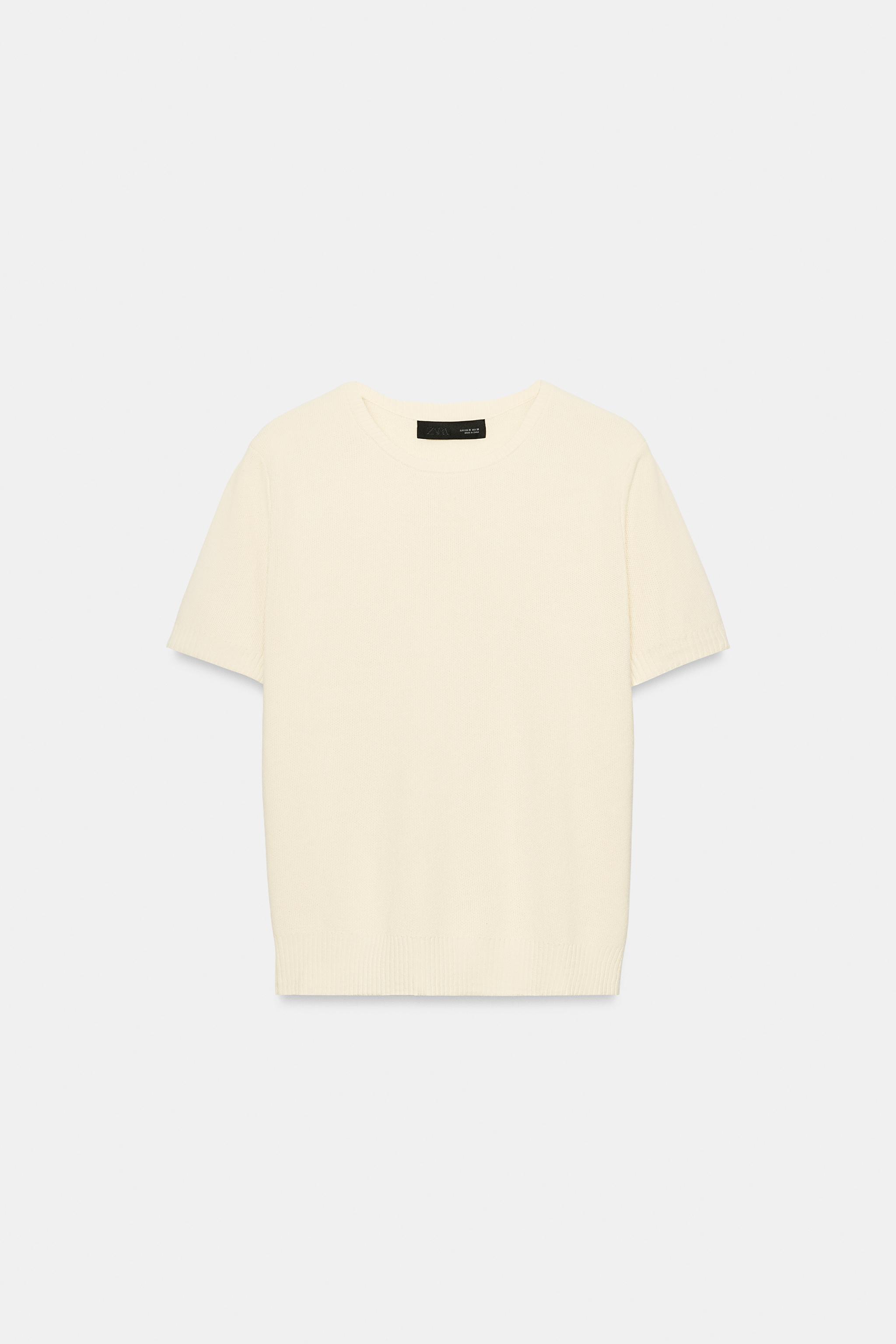SHORT-SLEEVE KNIT TOP